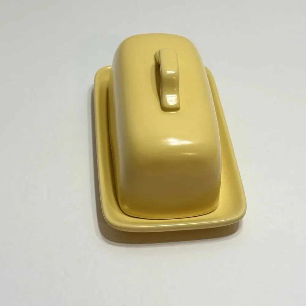 Rae Dunn Pottery “SPREAD” Large Butter Dish Artisan Collection By Magenta